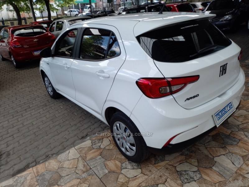 FIAT - ARGO - 2019/2020 - Branca - R$ 57.900,00