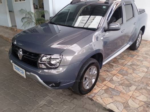 RENAULT - DUSTER OROCH - 2018/2018 - Cinza - R$ 74.900,00