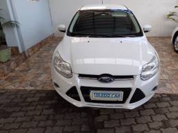 FORD - FOCUS - 2015/2015 - Branca - R$ 59.900,00