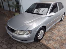 CHEVROLET - VECTRA - 1999/2000 - Prata - R$ 23.900,00