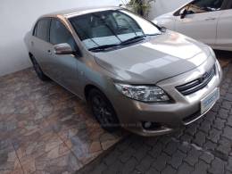 TOYOTA - COROLLA - 2008/2009 - Bege - R$ 55.900,00