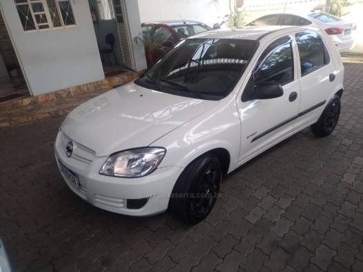 CHEVROLET - CELTA - 2010/2011 - Branca - R$ 27.900,00