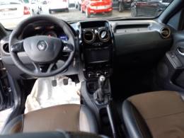 RENAULT - DUSTER - 2015/2016 - Cinza - R$ 63.900,00