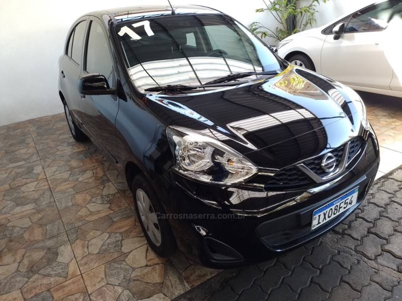 NISSAN - MARCH - 2016/2017 - Preta - R$ 45.900,00