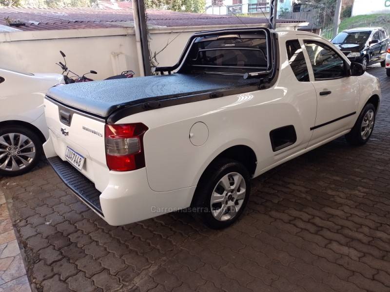 CHEVROLET - MONTANA - 2012/2013 - Branca - R$ 42.900,00