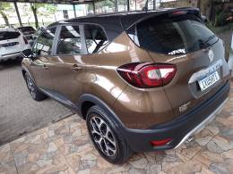 RENAULT - CAPTUR - 2017/2018 - Marrom - R$ 73.900,00