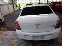 CHEVROLET - COBALT - 2013/2014 - Branca - R$ 42.900,00