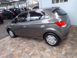 CHEVROLET - ONIX - 2014/2015 - Cinza - R$ 45.900,00