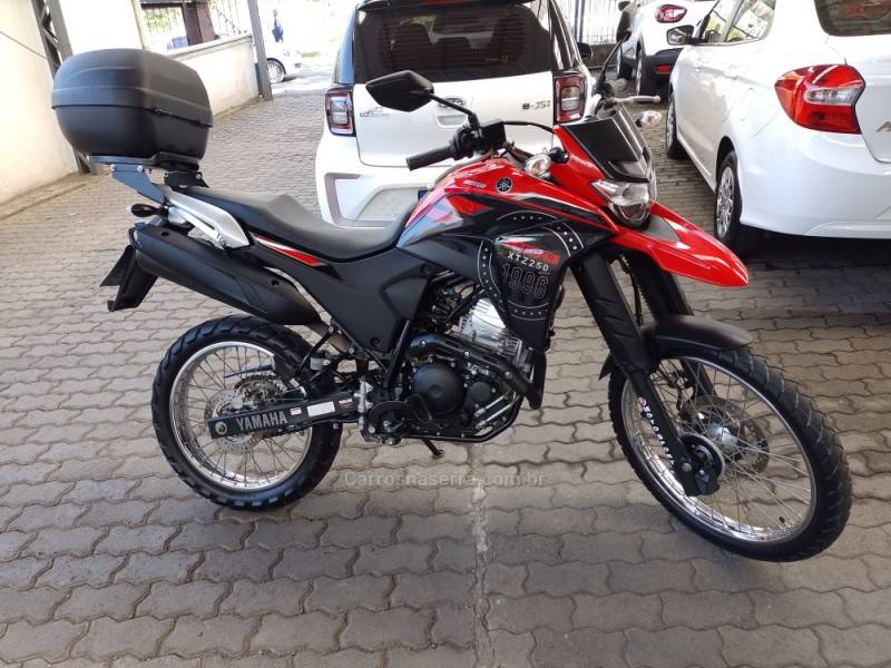 YAMAHA - XTZ 250 - 2023/2023 - Vermelha - R$ 25.500,00