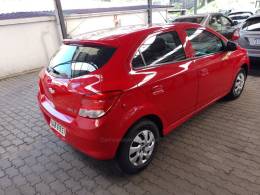 CHEVROLET - ONIX - 2013/2013 - Vermelha - R$ 40.900,00