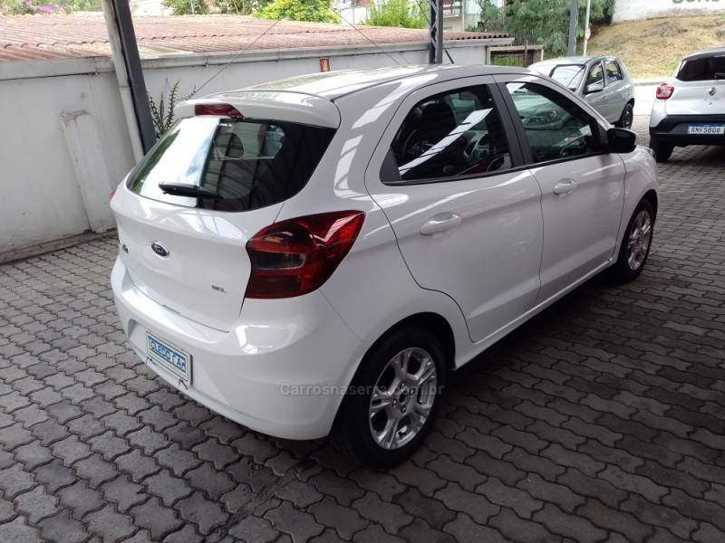 FORD - KA - 2016/2017 - Branca - R$ 43.900,00