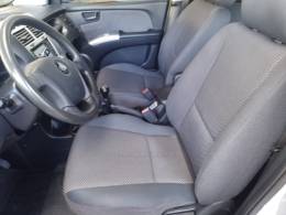 KIA MOTORS - SPORTAGE - 2008/2008 - Prata - R$ 37.900,00