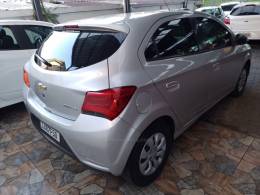 CHEVROLET - ONIX - 2016/2017 - Prata - R$ 51.900,00