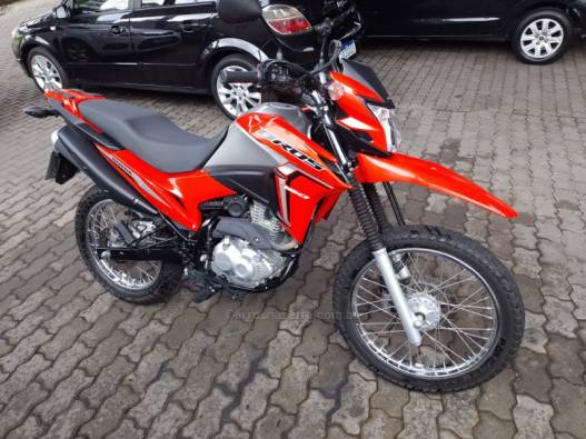 HONDA - NXR 160 - 2022/2023 - Vermelha - R$ 22.500,00