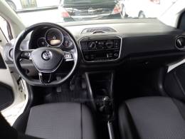 VOLKSWAGEN - UP - 2018/2019 - Branca - R$ 55.900,00