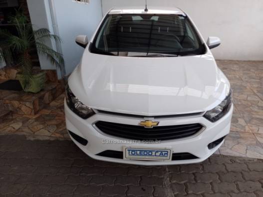 CHEVROLET - PRISMA - 2016/2017 - Branca - R$ 61.900,00