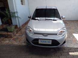 FORD - FIESTA - 2013/2014 - Prata - R$ 38.900,00