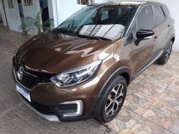 RENAULT - CAPTUR - 2017/2018 - Marrom - R$ 73.900,00