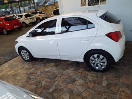 CHEVROLET - ONIX - 2017/2017 - Branca - R$ 52.900,00