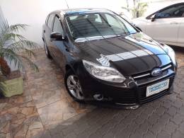 FORD - FOCUS - 2014/2015 - Cinza - R$ 57.900,00