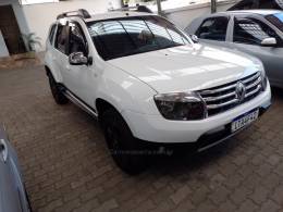 RENAULT - DUSTER - 2012/2013 - Branca - R$ 53.900,00