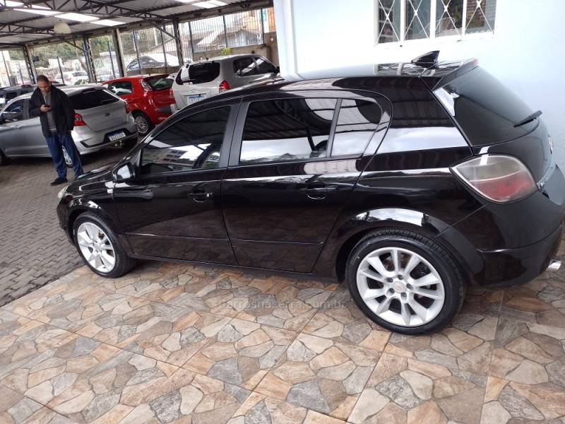 CHEVROLET - VECTRA - 2008/2009 - Preta - R$ 33.900,00
