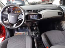 CHEVROLET - ONIX - 2018/2019 - Vermelha - R$ 53.900,00