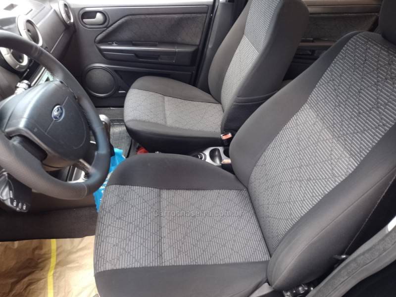 FORD - ECOSPORT - 2010/2011 - Preta - R$ 41.900,00