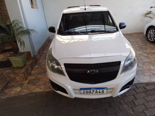 CHEVROLET - MONTANA - 2012/2013 - Branca - R$ 42.900,00