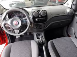 FIAT - PALIO - 2014/2015 - Vermelha - R$ 43.900,00