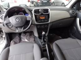 RENAULT - LOGAN - 2018/2019 - Prata - R$ 49.900,00