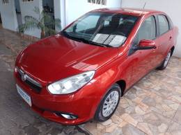 FIAT - GRAND SIENA - 2012/2013 - Vermelha - R$ 38.900,00