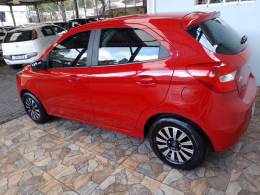 FORD - KA - 2016/2017 - Vermelha - R$ 46.900,00