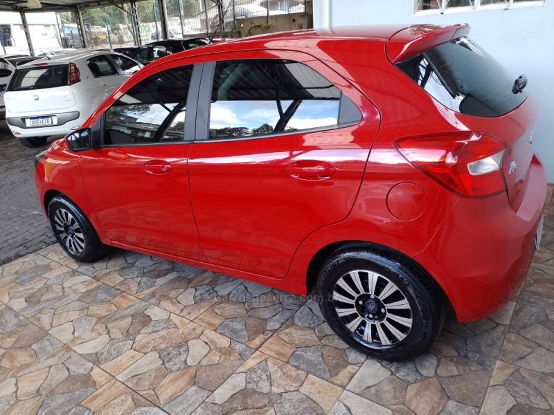 FORD - KA - 2016/2017 - Vermelha - R$ 46.900,00