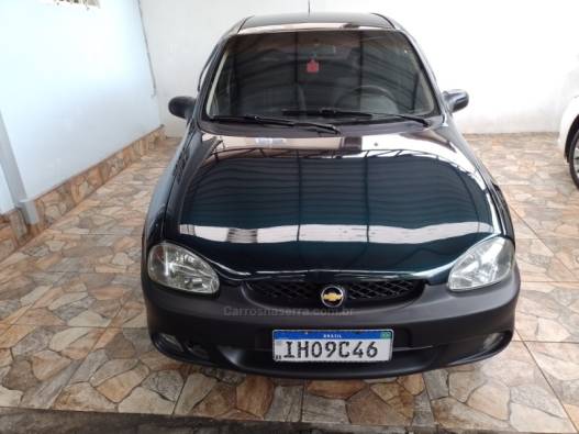 CHEVROLET - CORSA - 1997/1998 - Verde - R$ 15.900,00
