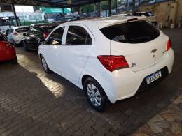 CHEVROLET - ONIX - 2017/2017 - Branca - R$ 52.900,00