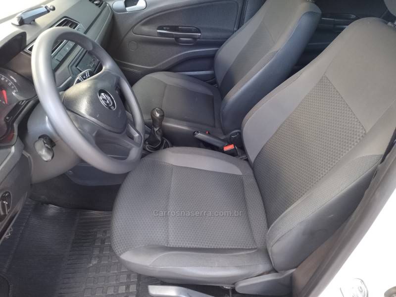 VOLKSWAGEN - GOL - 2017/2018 - Branca - R$ 47.900,00